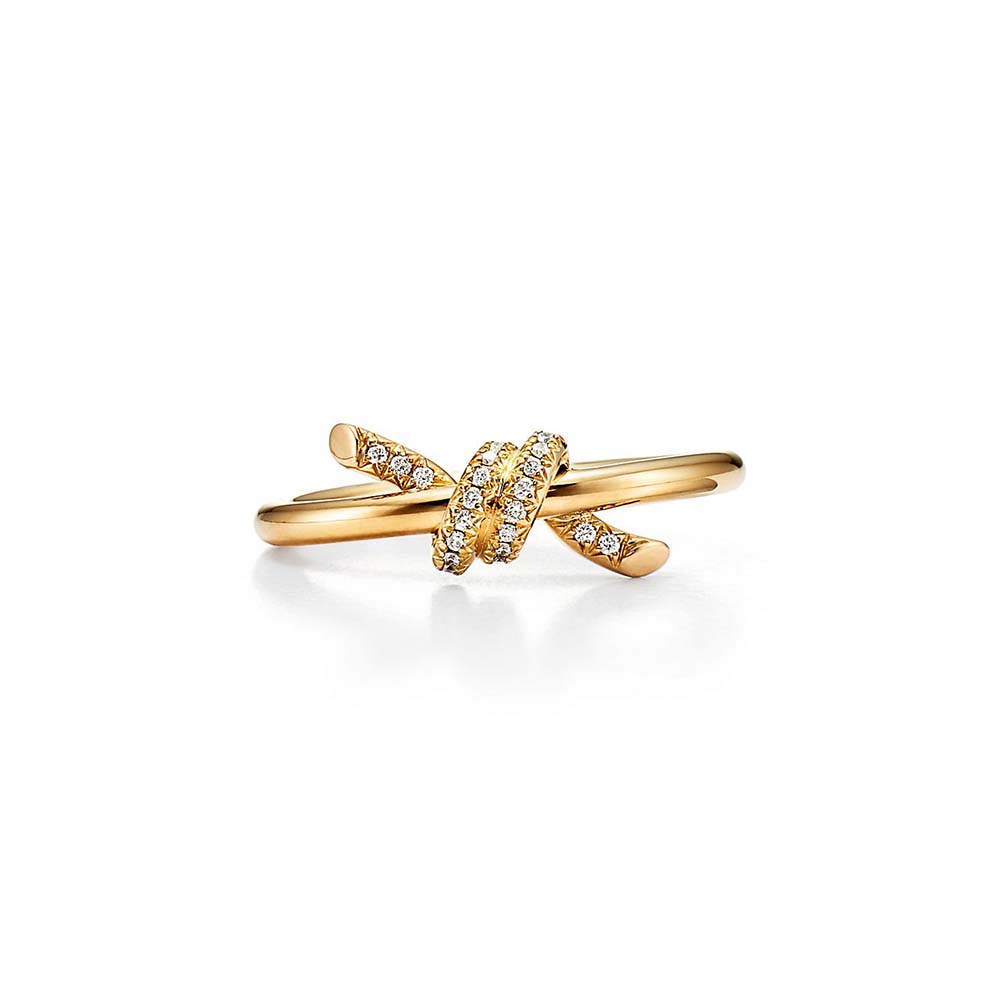 Anel em Ouro Amarelo com Diamantes--0